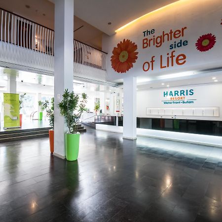 Harris Resort Batam Waterfront Sekupang Exteriör bild